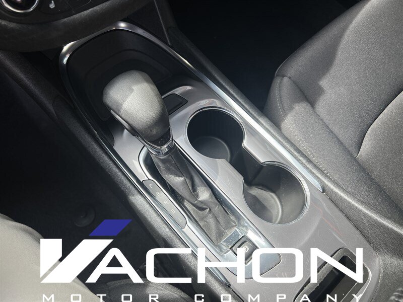 2023 Chevrolet Malibu LT - Photo 14 - Attleboro, MA 02703