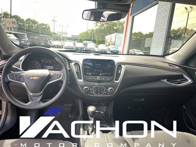 2023 Chevrolet Malibu LT - Photo 11 - Attleboro, MA 02703