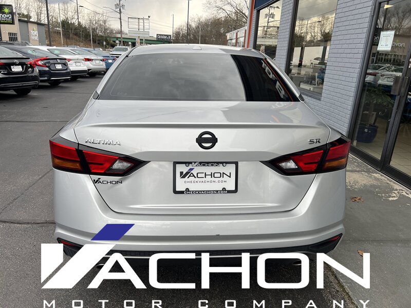 2019 Nissan Altima 2.5 SR - Photo 5 - Attleboro, MA 02703