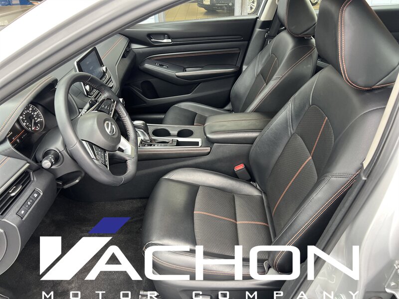 2019 Nissan Altima 2.5 SR - Photo 8 - Attleboro, MA 02703