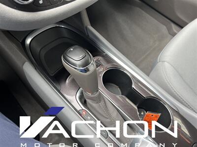 2020 Chevrolet Malibu LT   - Photo 14 - Attleboro, MA 02703