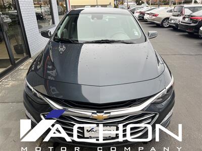 2020 Chevrolet Malibu LT   - Photo 2 - Attleboro, MA 02703