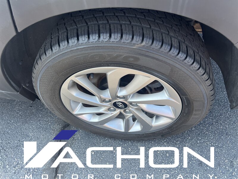 2018 Hyundai TUCSON SE - Photo 6 - Attleboro, MA 02703
