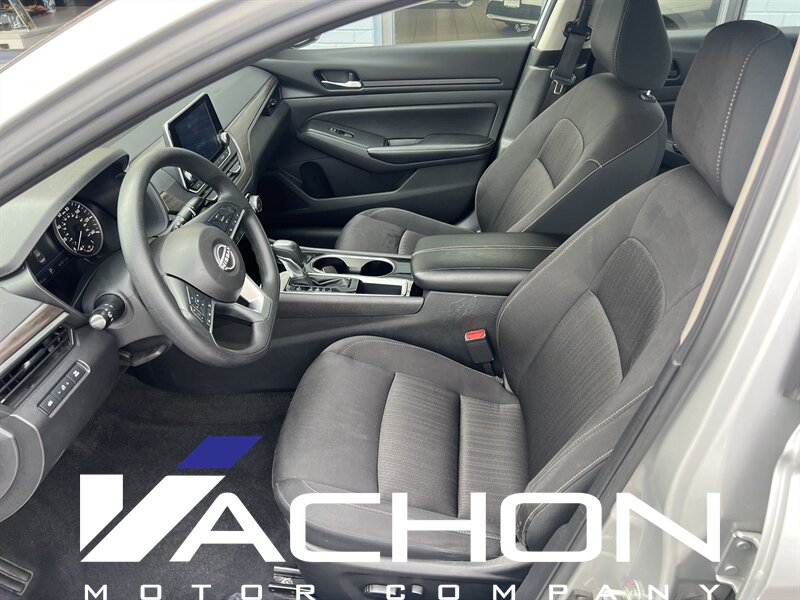 2024 Nissan Altima 2.5 SV - Photo 8 - Attleboro, MA 02703