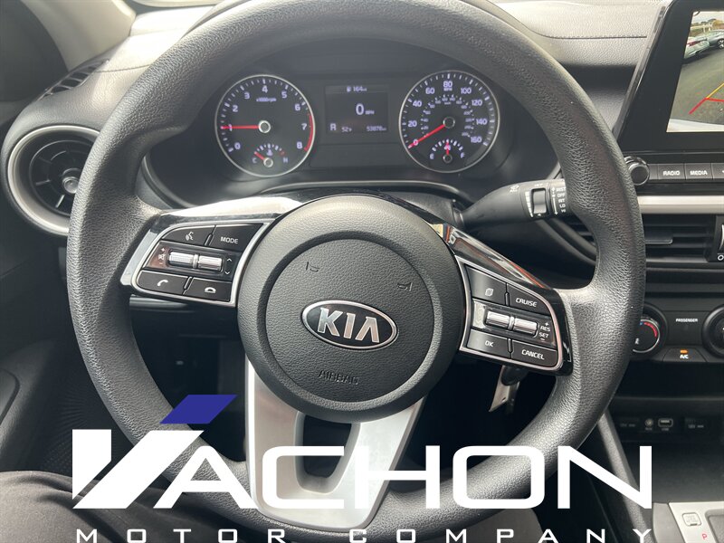 2021 Kia Forte LXS - Photo 11 - Attleboro, MA 02703