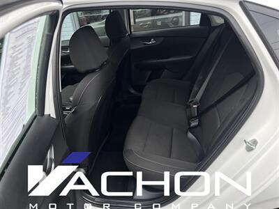 2021 Kia Forte LXS - Photo 9 - Attleboro, MA 02703
