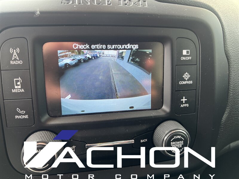 2016 Jeep Renegade 75th Anniversary - Photo 16 - Attleboro, MA 02703