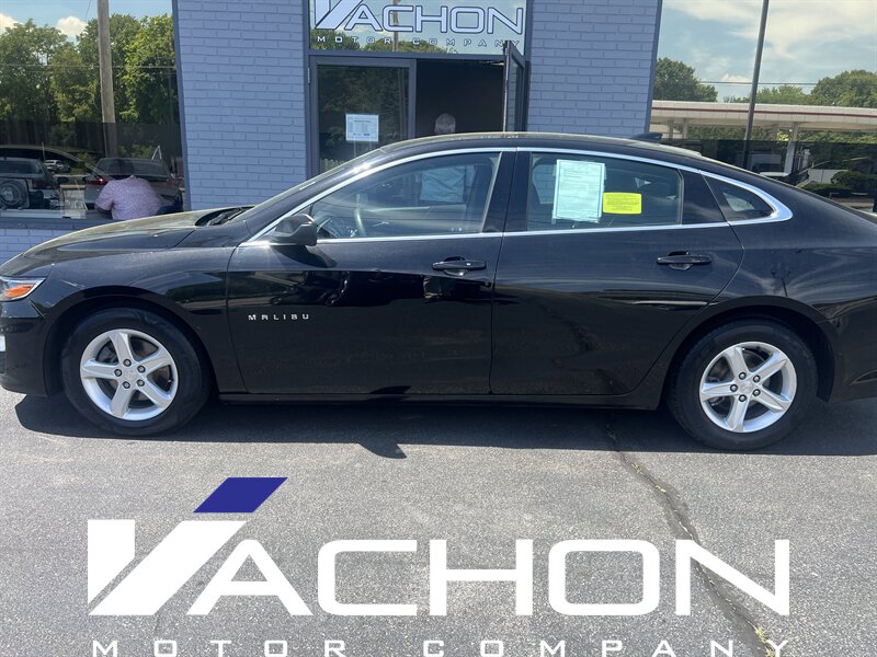 2023 Chevrolet Malibu LT - Photo 3 - Attleboro, MA 02703
