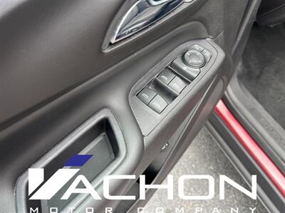 2018 Chevrolet Equinox LT   - Photo 8 - Attleboro, MA 02703