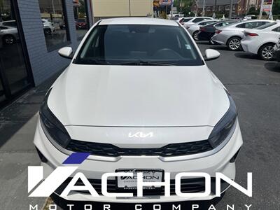 2023 Kia Forte LXS - Photo 2 - Attleboro, MA 02703