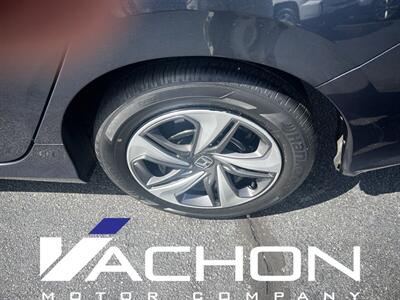 2020 Honda Civic LX   - Photo 6 - Attleboro, MA 02703