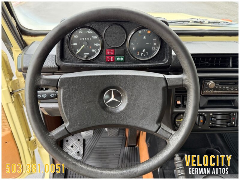 1983 Mercedes-Benz 300GD SWB 5-Speed - Photo 9 - Portland, OR 97230