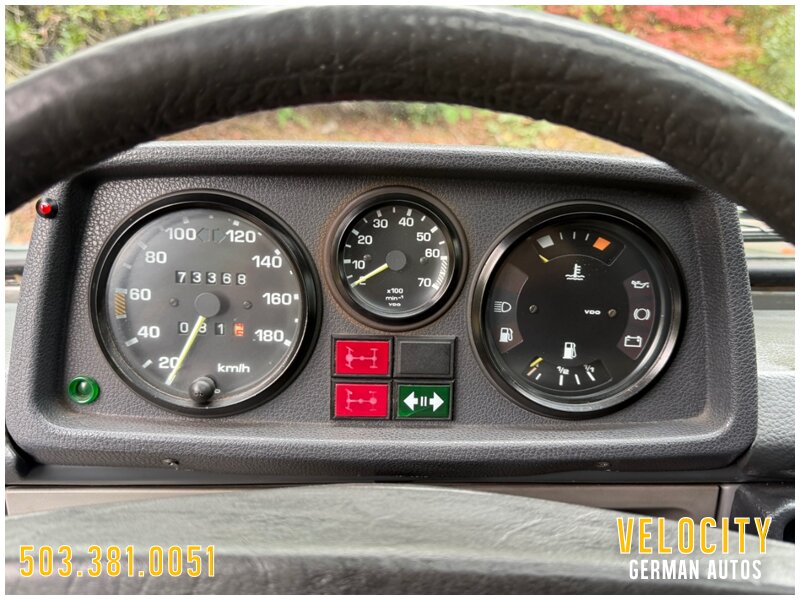 1986 Mercedes-Benz 230GE SWB 5-Speed - Photo 9 - Portland, OR 97230