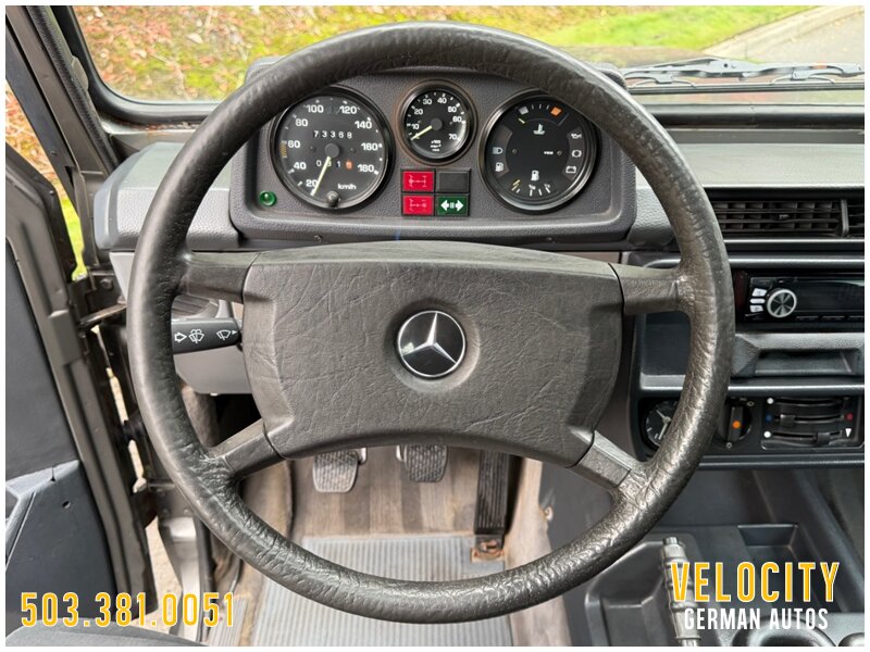 1986 Mercedes-Benz 230GE SWB 5-Speed - Photo 8 - Portland, OR 97230