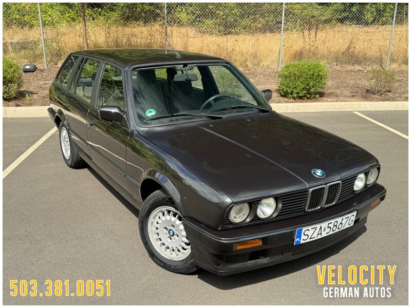 1991 BMW 320i Touring 5-Speed - Photo 3 - Portland, OR 97230