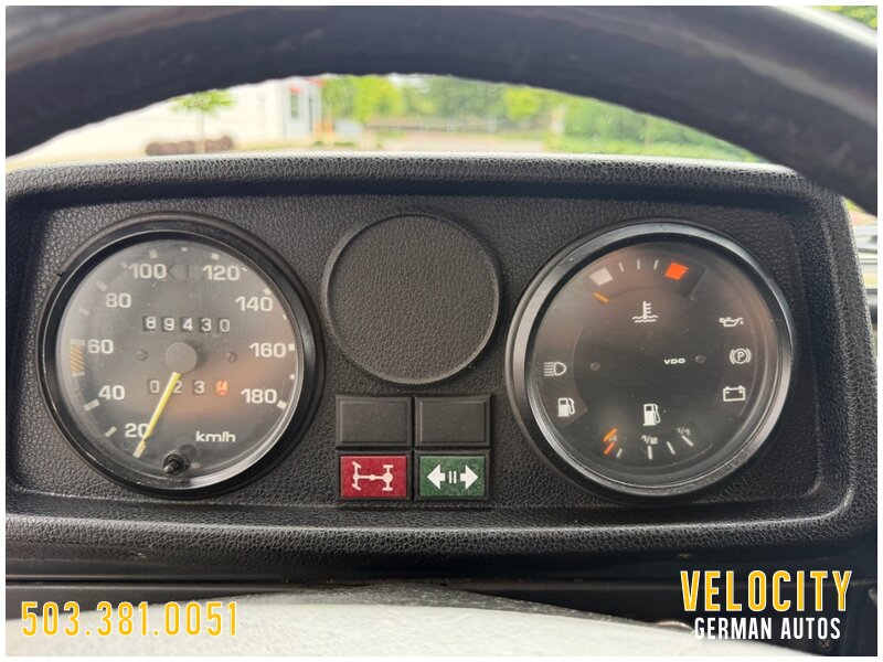 1985 Mercedes-Benz 240GD SWB - Photo 8 - Portland, OR 97230