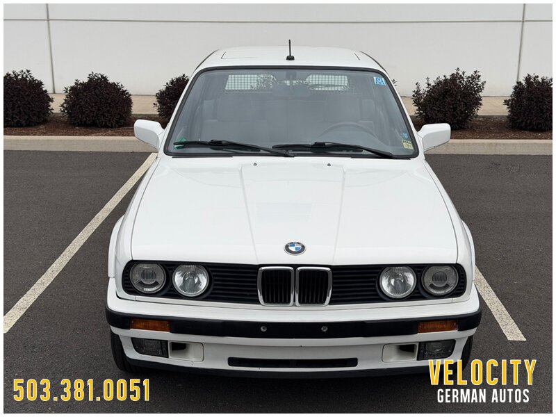 1988 BMW 325iX Touring 5-Speed - Photo 3 - Portland, OR 97230