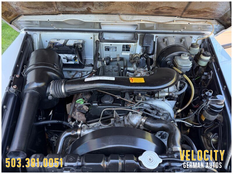 1986 Mercedes-Benz 200GE SWB 5-Speed - Photo 16 - Portland, OR 97230