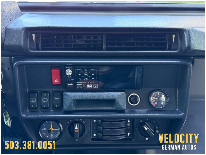 1986 Mercedes-Benz 200GE SWB 5-Speed - Photo 15 - Portland, OR 97230