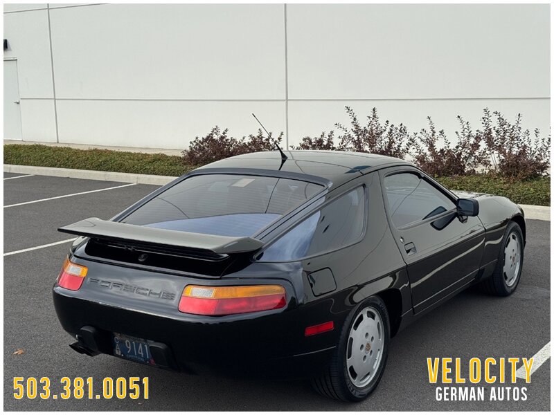 1990 Porsche 928 S4 - Photo 7 - Portland, OR 97230