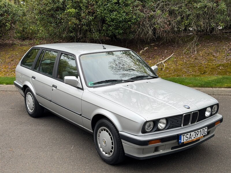 1990 BMW 318i Touring 5-Speed  Low Miles