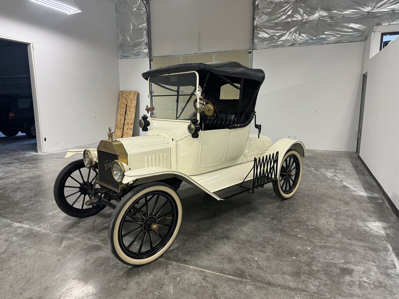 1915 Ford Model T 2DR Convertible  