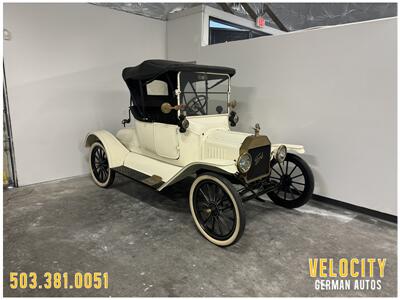 1915 Ford Model T 2DR Convertible Convertible