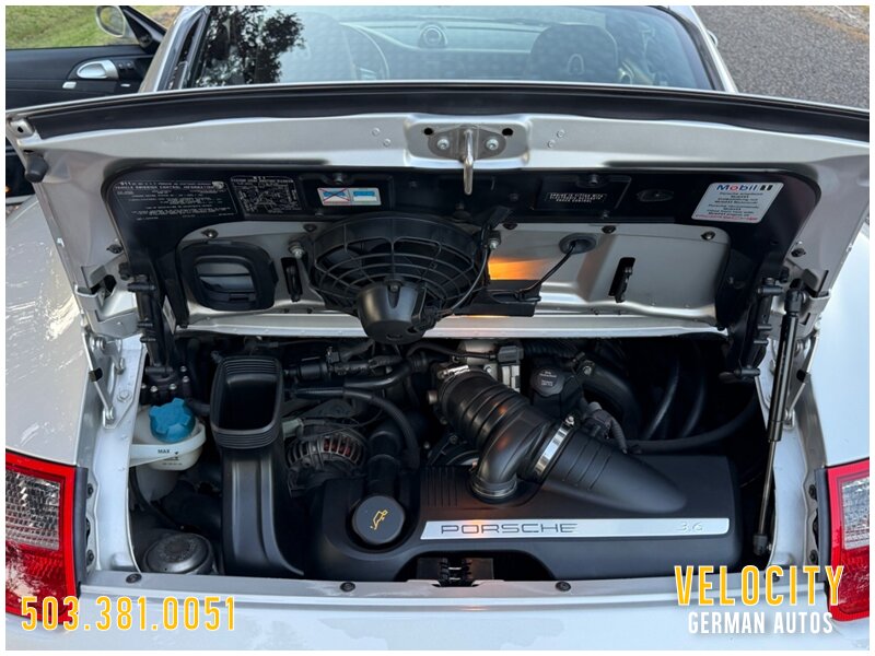 2005 Porsche 911 Carrera - Photo 20 - Portland, OR 97230
