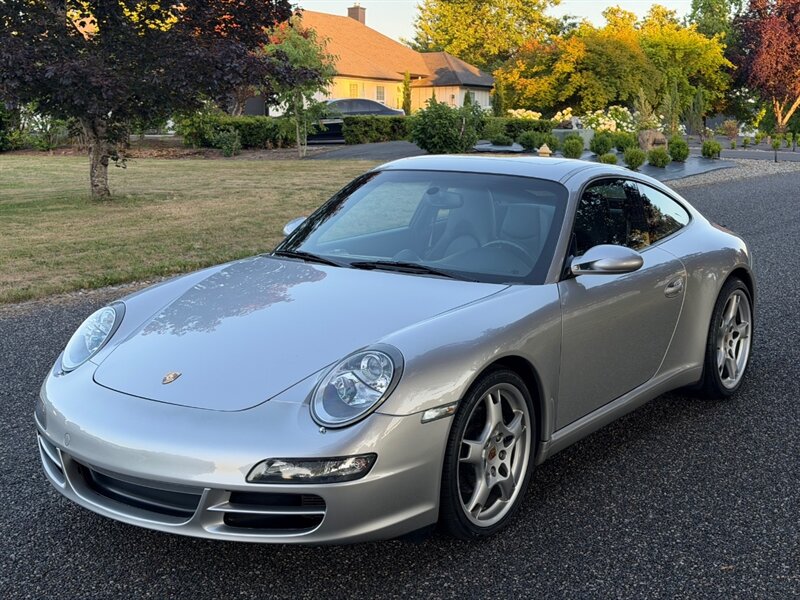 2005 Porsche 911 Carrera  