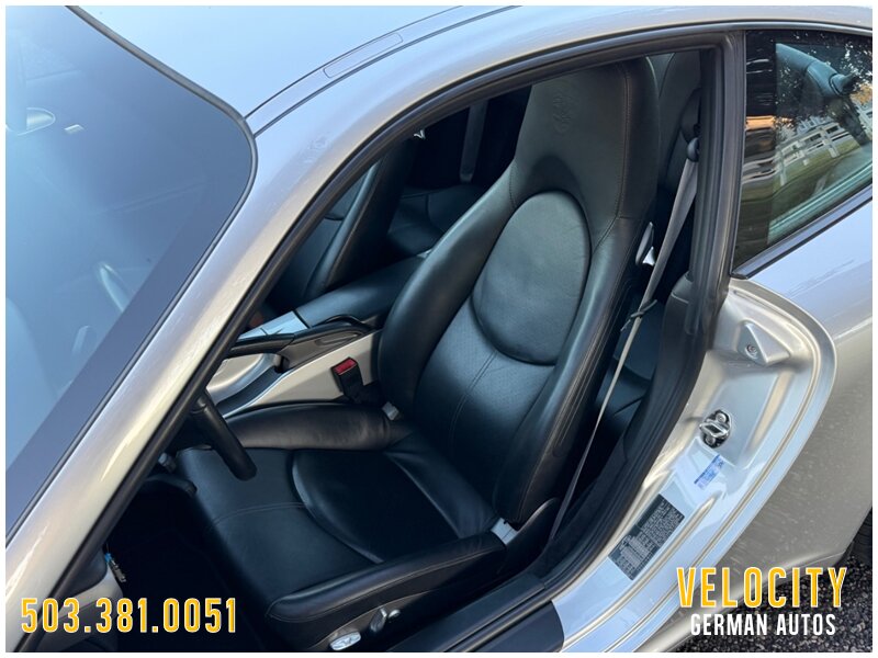 2005 Porsche 911 Carrera - Photo 9 - Portland, OR 97230