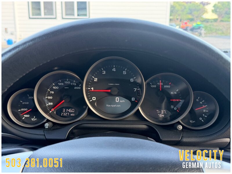 2005 Porsche 911 Carrera - Photo 16 - Portland, OR 97230