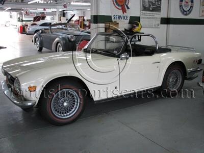 1974 Triumph TR6 Convertible   - Photo 1 - San Luis Obispo, CA 93401