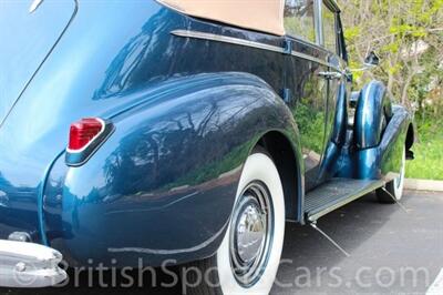 1938 Buick Roadmaster Convertible Sedan   - Photo 11 - San Luis Obispo, CA 93401