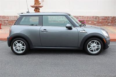 2009 MINI Cooper S   - Photo 2 - San Luis Obispo, CA 93401