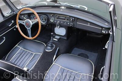 1967 MG MGB   - Photo 16 - San Luis Obispo, CA 93401