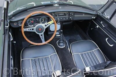 1967 MG MGB   - Photo 13 - San Luis Obispo, CA 93401