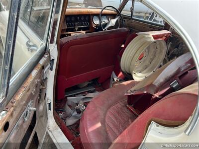 1965 Daimler MKII V8   - Photo 14 - San Luis Obispo, CA 93401