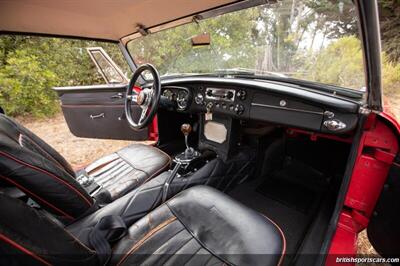 1964 MG MGB   - Photo 45 - San Luis Obispo, CA 93401