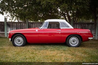 1964 MG MGB   - Photo 72 - San Luis Obispo, CA 93401