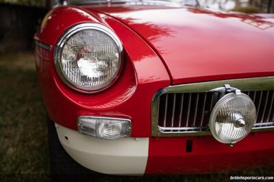 1964 MG MGB   - Photo 77 - San Luis Obispo, CA 93401