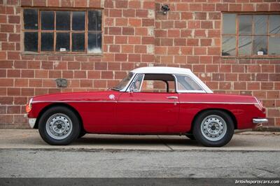 1964 MG MGB   - Photo 30 - San Luis Obispo, CA 93401