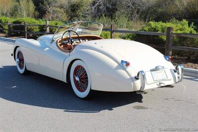 1954 Jaguar XK 120 Roadster   - Photo 6 - San Luis Obispo, CA 93401