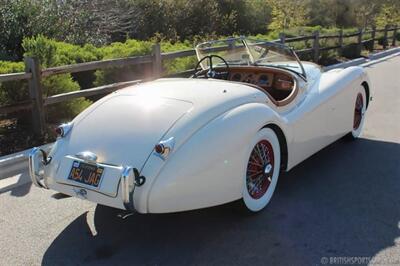 1954 Jaguar XK 120 Roadster   - Photo 3 - San Luis Obispo, CA 93401