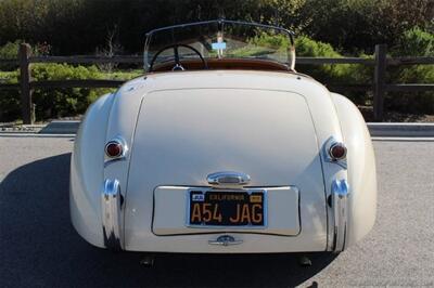 1954 Jaguar XK 120 Roadster   - Photo 10 - San Luis Obispo, CA 93401