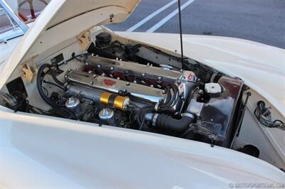 1954 Jaguar XK 120 Roadster   - Photo 25 - San Luis Obispo, CA 93401