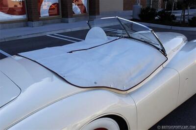 1954 Jaguar XK 120 Roadster   - Photo 32 - San Luis Obispo, CA 93401