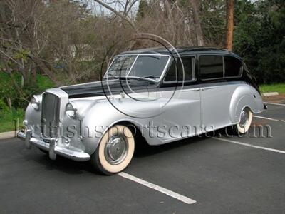 1954 Austin-Healey Princess Limousine   - Photo 1 - San Luis Obispo, CA 93401