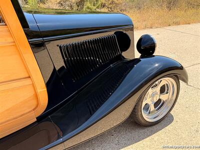 1933 Ford Woody   - Photo 16 - San Luis Obispo, CA 93401