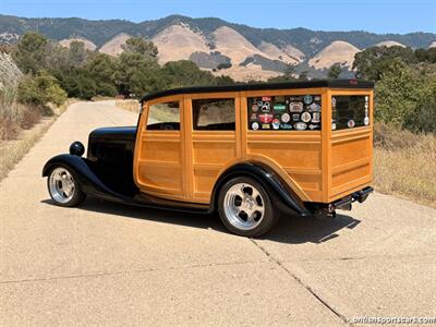 1933 Ford Woody   - Photo 4 - San Luis Obispo, CA 93401