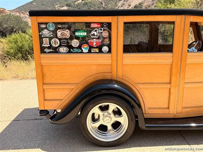 1933 Ford Woody   - Photo 19 - San Luis Obispo, CA 93401
